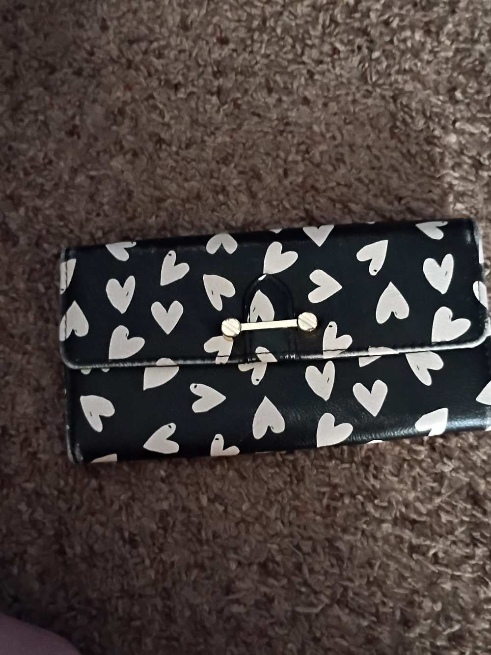 Black Heart Print Wallet Clutch with Gold Bar Accent